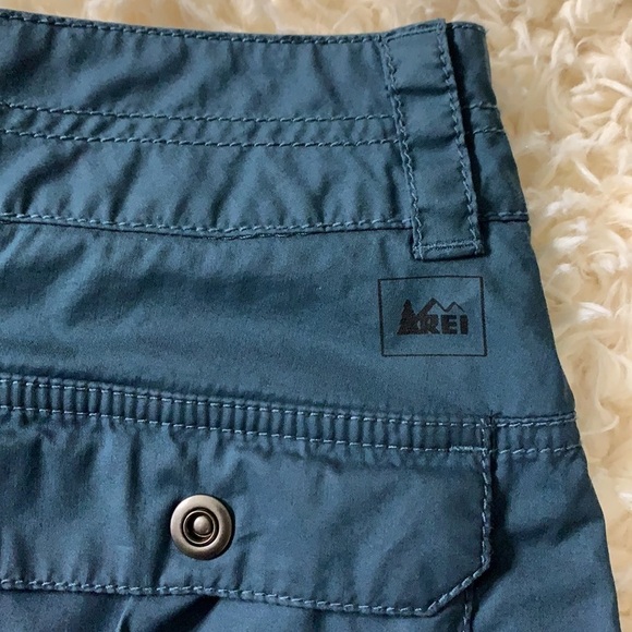 REI Embroidered Cargo Active 5 Pocket Skirt Size 2 - Picture 9 of 12